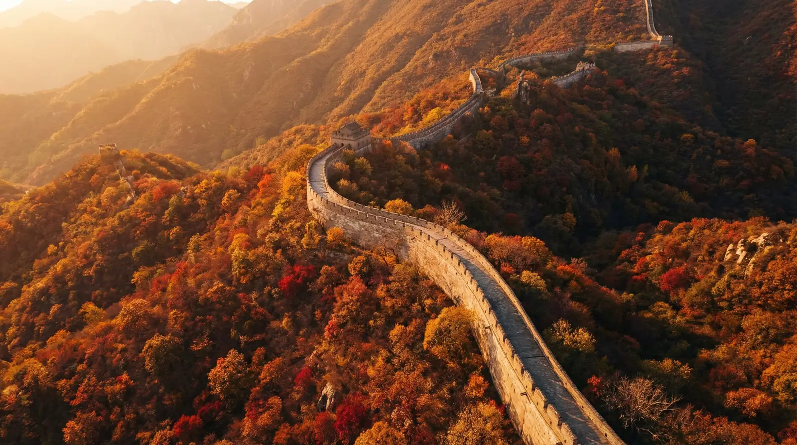 10高清录播系统在线直播 秋日长城航拍全景